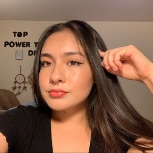 Meet your Posher, Ariadne